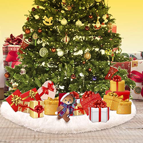 Plush Christmas Tree Skirt O30596