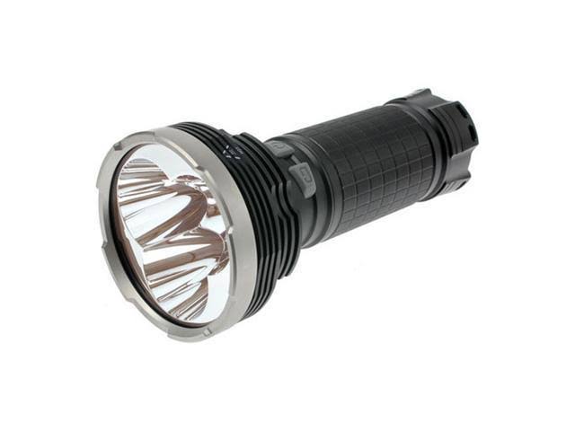Black 2600 Lumen Flashlight and Case L35288