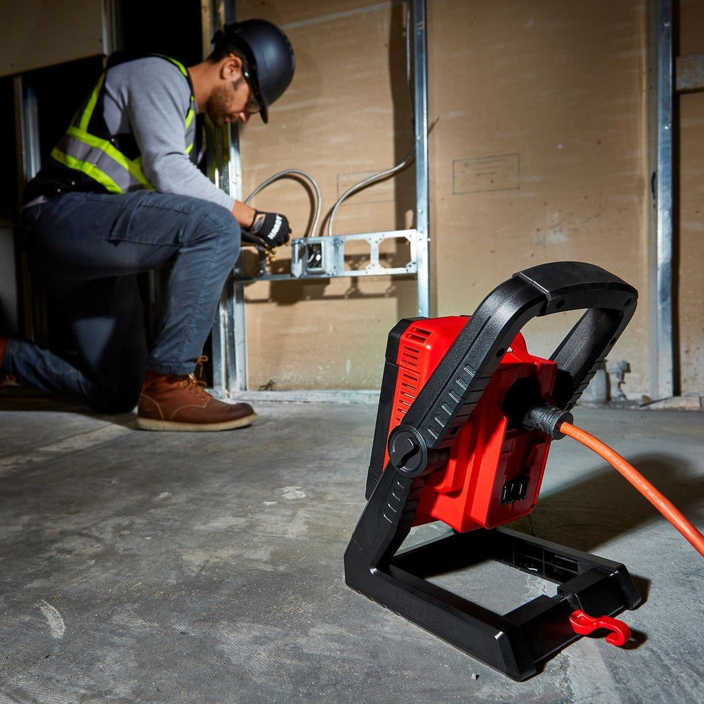 20V Cordless 2000 Lumen Work Light H7001