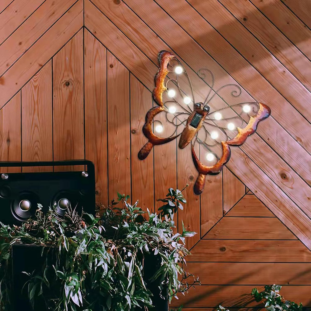 Solar Metal Butterfly Garden Wall Art with Solar Light R738077