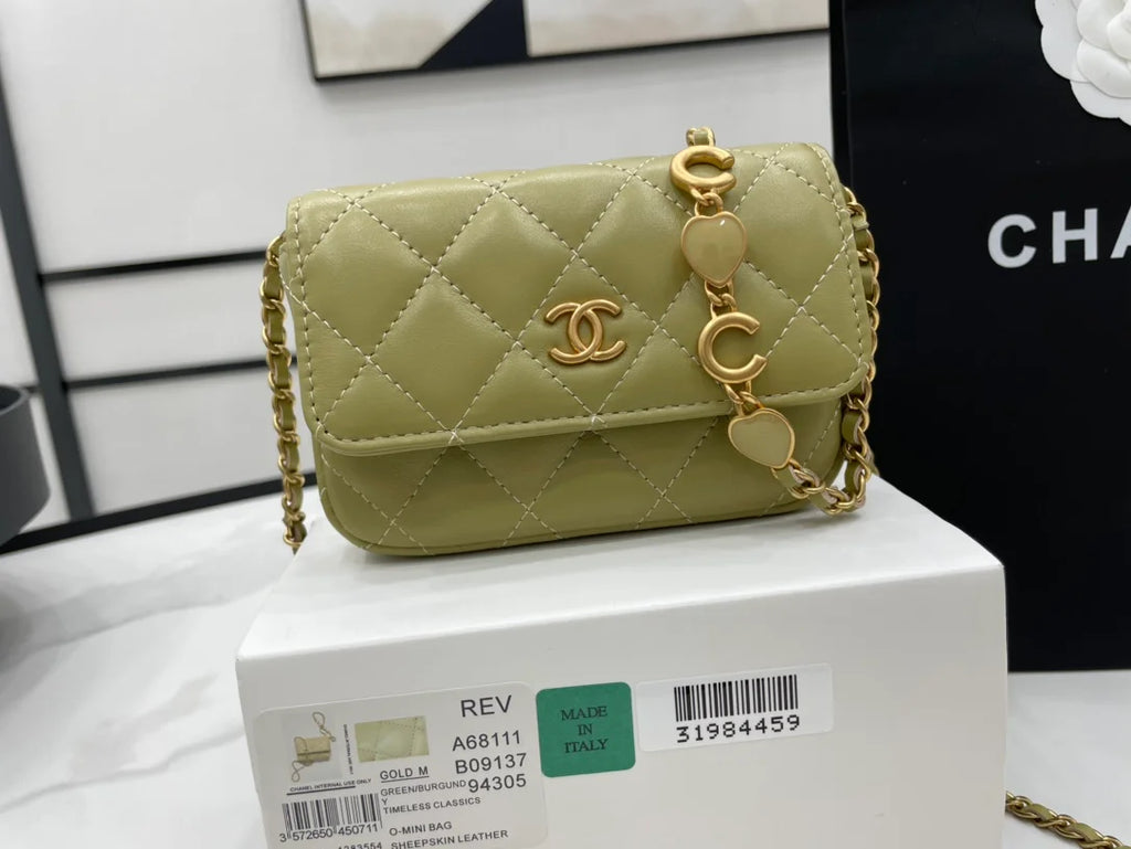 Green Mini Flap Bag D652