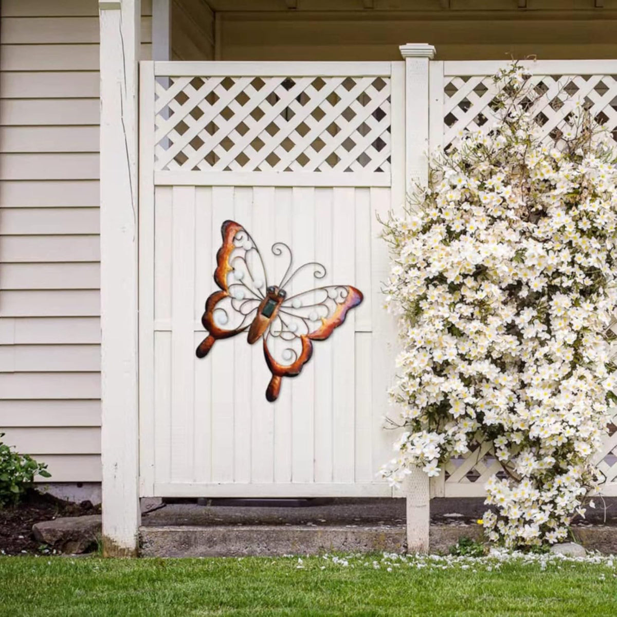 Solar Metal Butterfly Garden Wall Art with Solar Light R738077