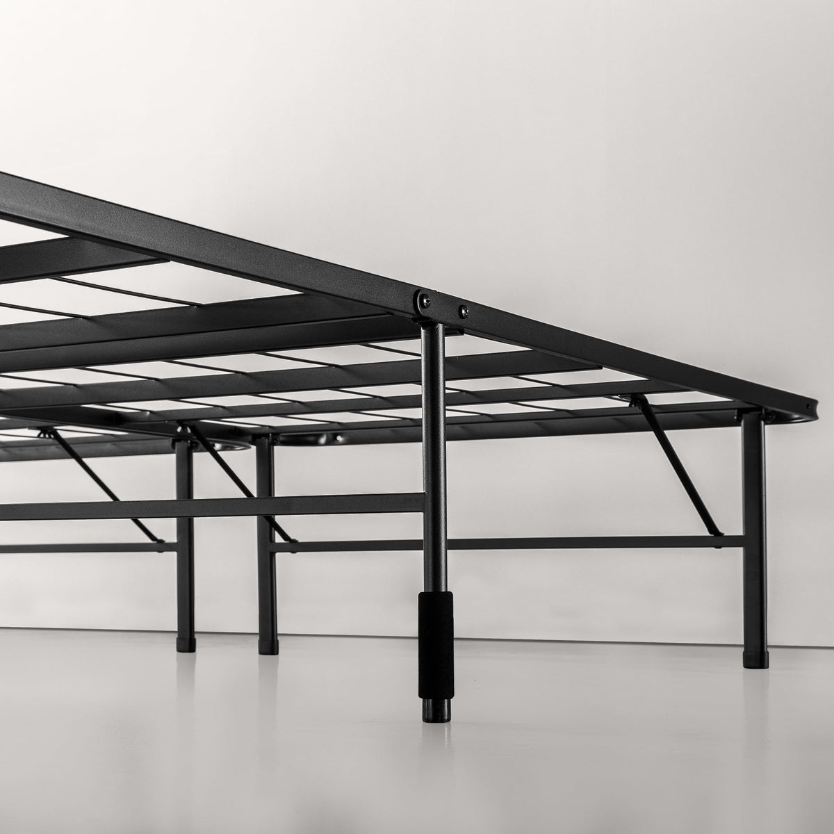 Twin Mattress Foundation C16436