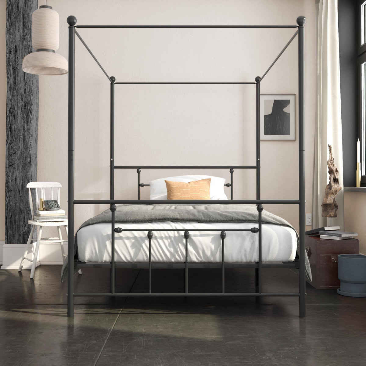 Queen Canopy Bed E886838