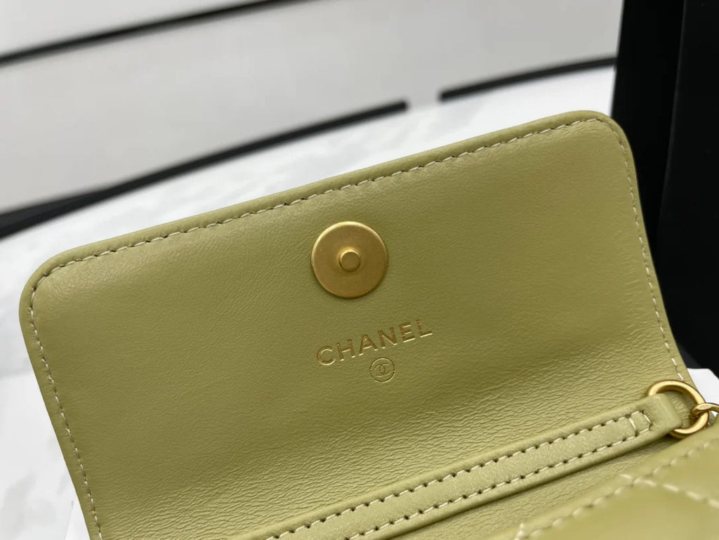 Green Mini Flap Bag D652