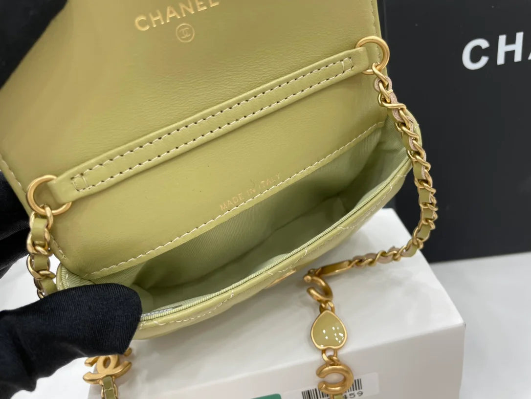 Green Mini Flap Bag D652