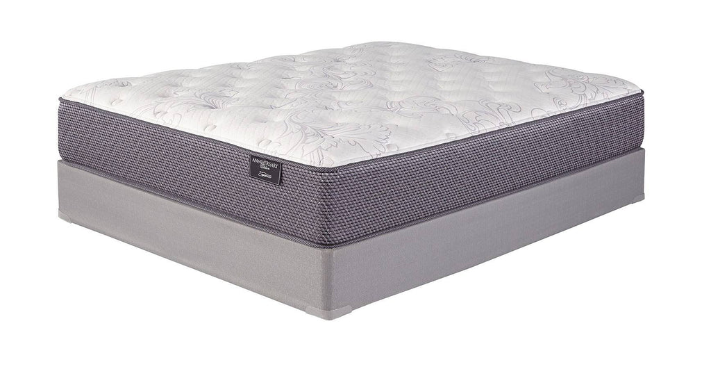 Plush Full Mattress - White U363