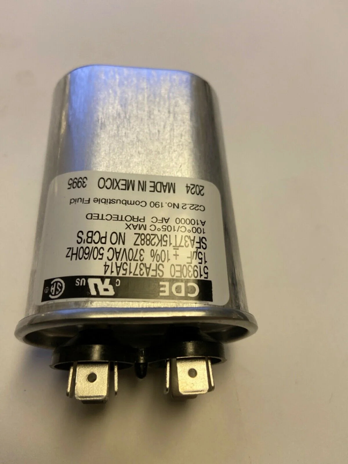 15 uf MFD 370 Volt Run Capacitor S21754