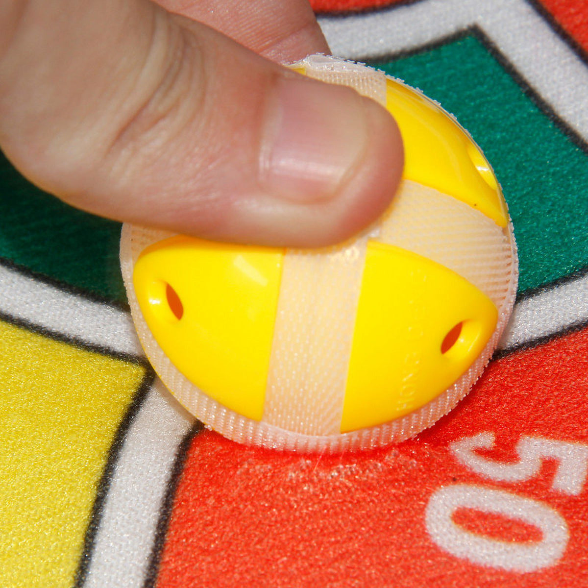 Sticky Ball Dart Board Toy J525874