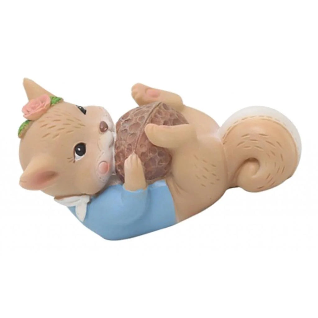 Walnut Mini Resin Squirrel Figures Hand-painted Ornament G81025