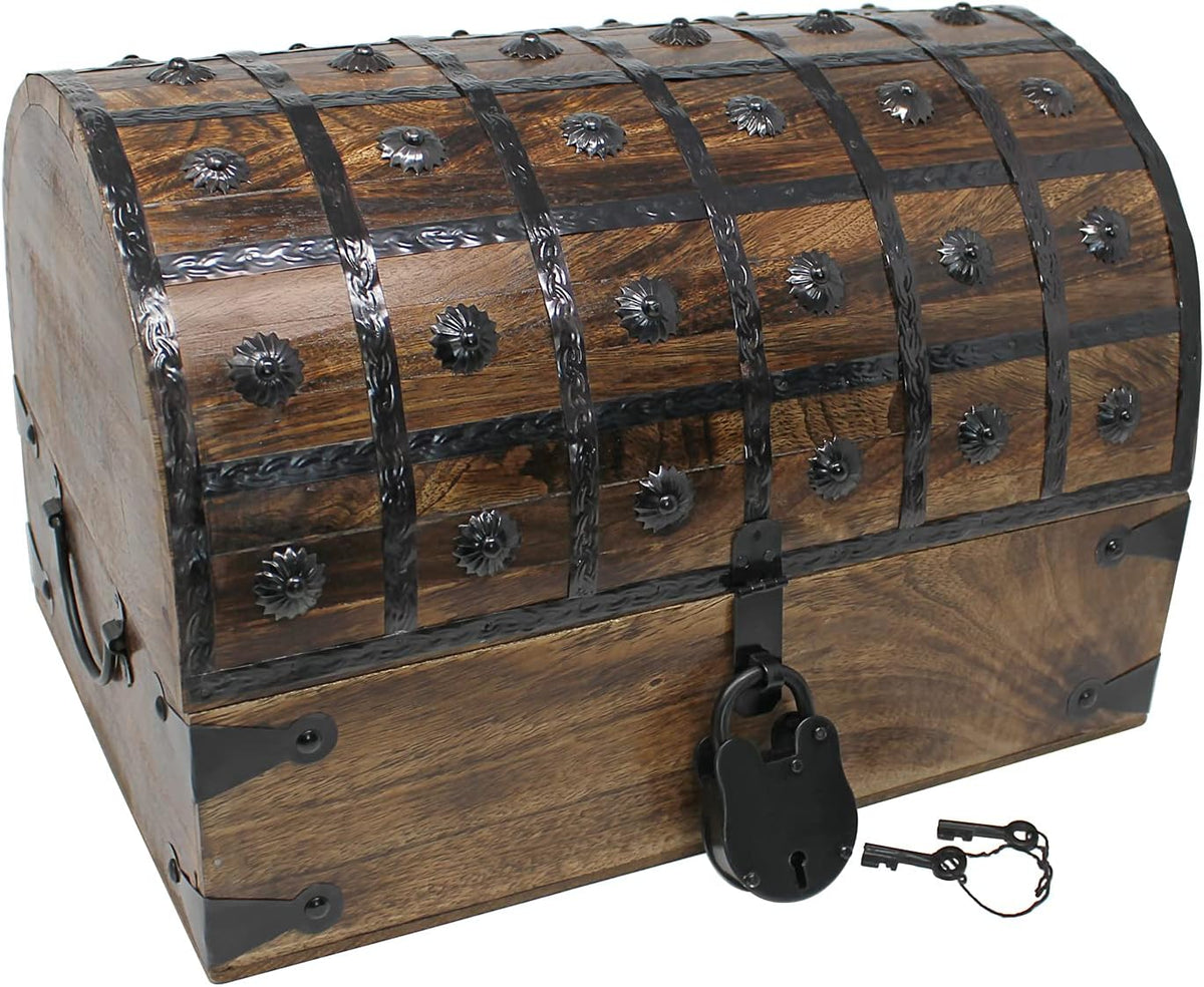 Pirate Treasure Chest with Iron Lock and Skeleton Key R500