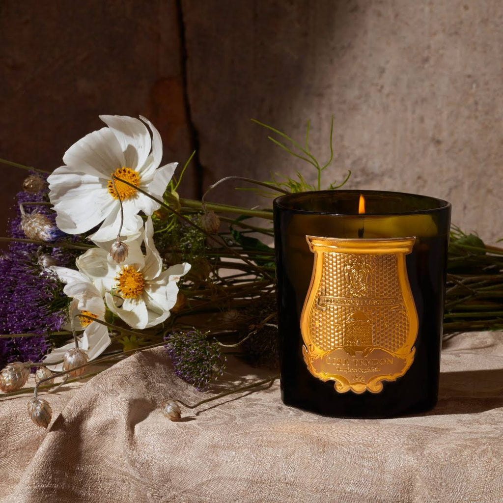 Candle F4050