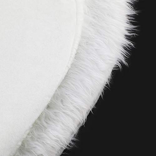 Plush Christmas Tree Skirt O30596