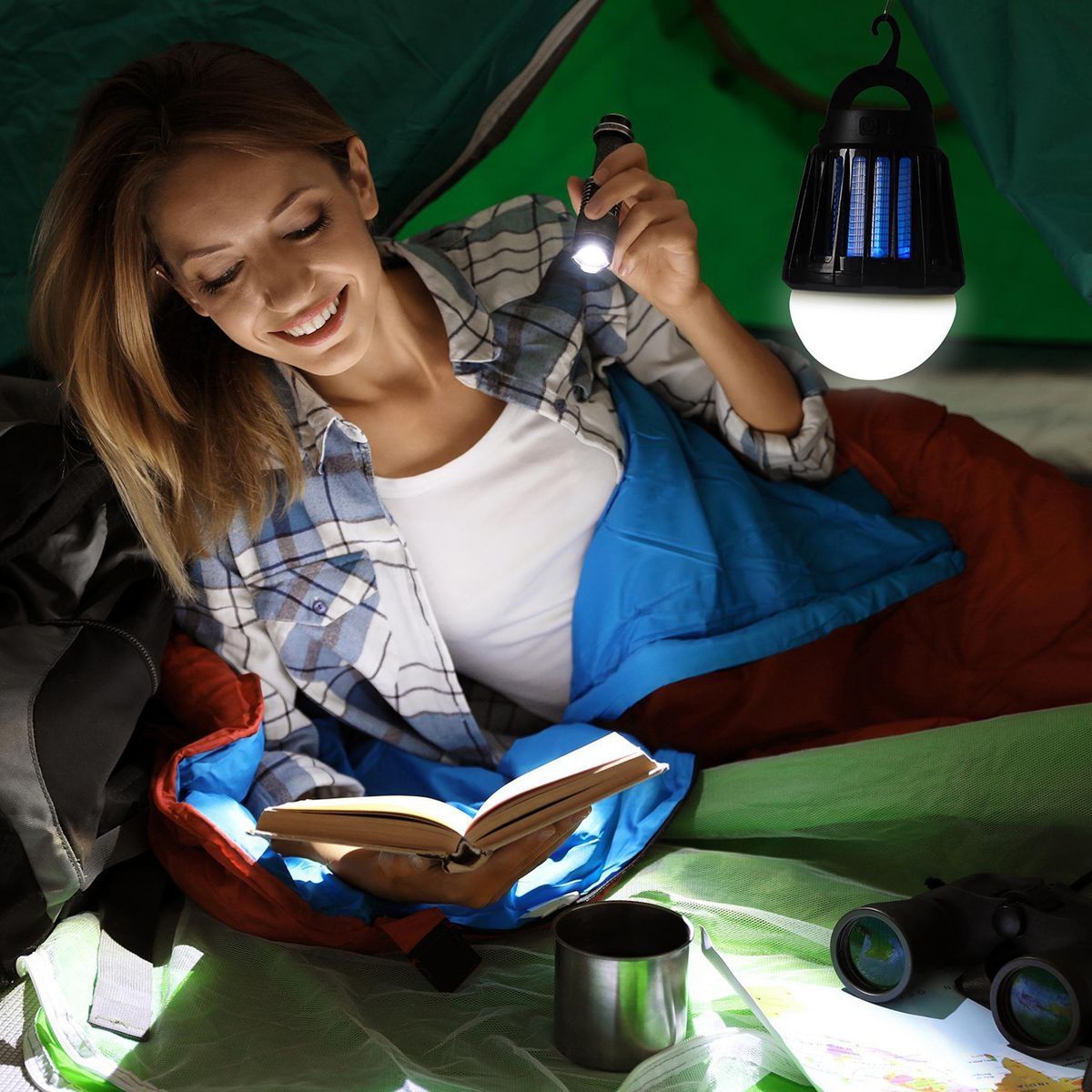2-In-1 Rechargeable Camping Lantern and Bug Zapper I746