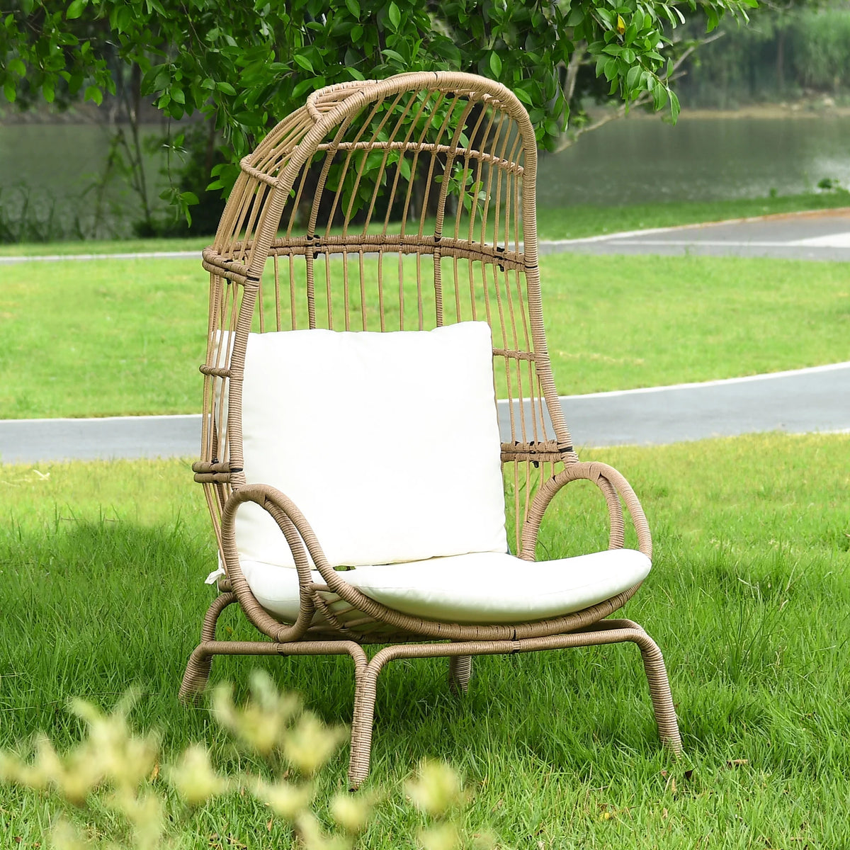 Oversized Wicker Egg Chair with Steel Frame P580