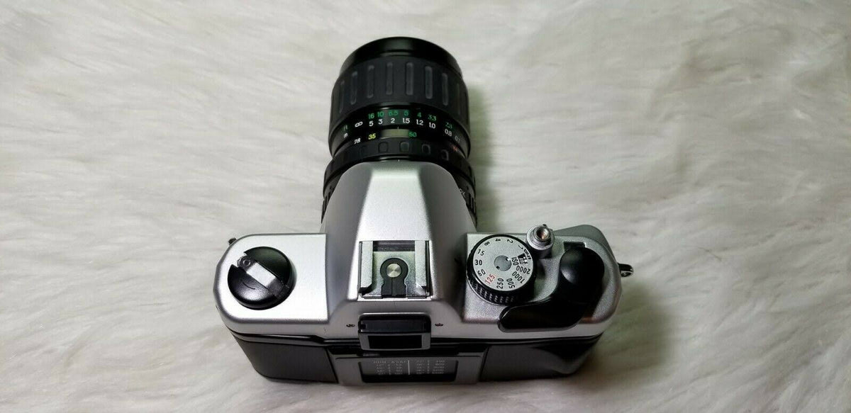 35mm SLR Camera with 50 mm Lens L16632