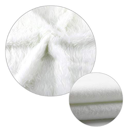 Plush Christmas Tree Skirt O30596