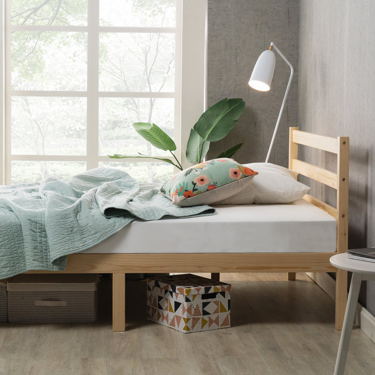 King Wood Platform Bed Frame with Headboard J90711