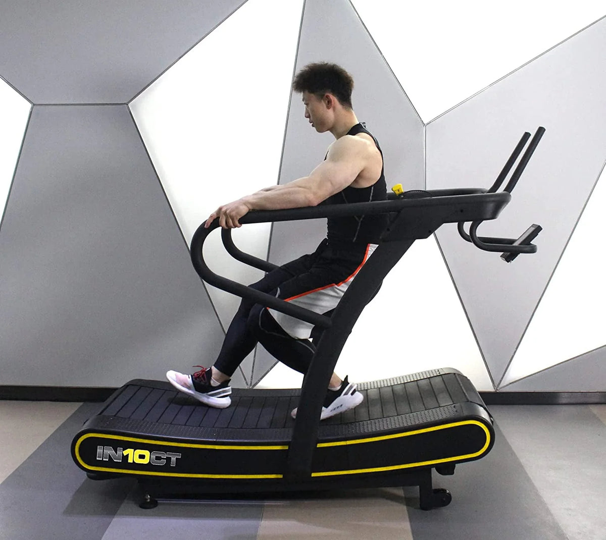 Manual Curved Wide Exercise Treadmill D37121