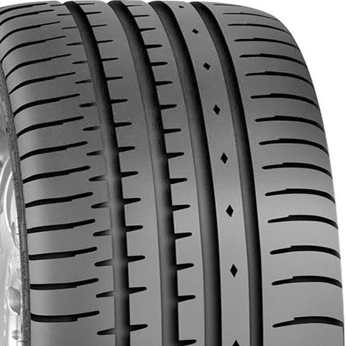 235/50ZR17 100Y XL All Season Passenger Tire I2396